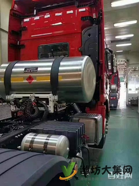 全新德龍燒氣牽引車(chē) 雙驅(qū)輕體 430馬力 可分期