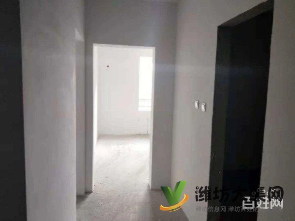 寶通街小學(xué)植物園寶通六號(hào)東鄰 御園毛胚兩居室 帶地