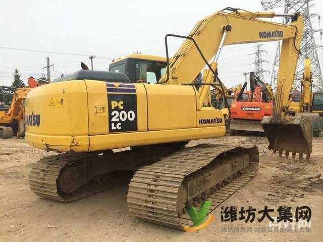 精品原裝進口二手挖掘機，小松200-7