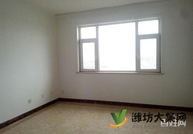 萬(wàn)達(dá)泰華北 樓層好水映幸福城 115平 三室裝修帶