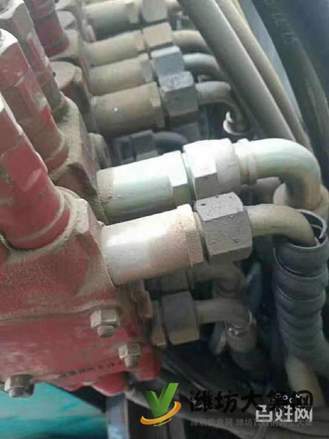 山河智能70二手挖掘機(jī)動(dòng)力強(qiáng)勁性?xún)r(jià)比高