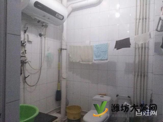 華都花園萬(wàn)達(dá)近多層2樓精裝三室?guī)У叵率壹促I即賺