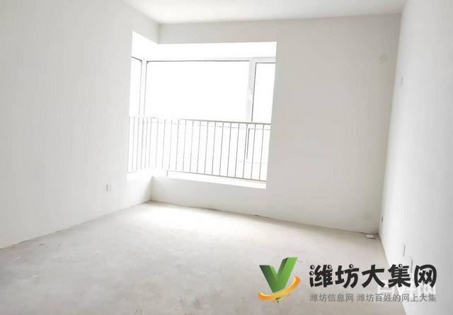 17樓 120平方 客廳朝陽 一期 帶地下室 看房