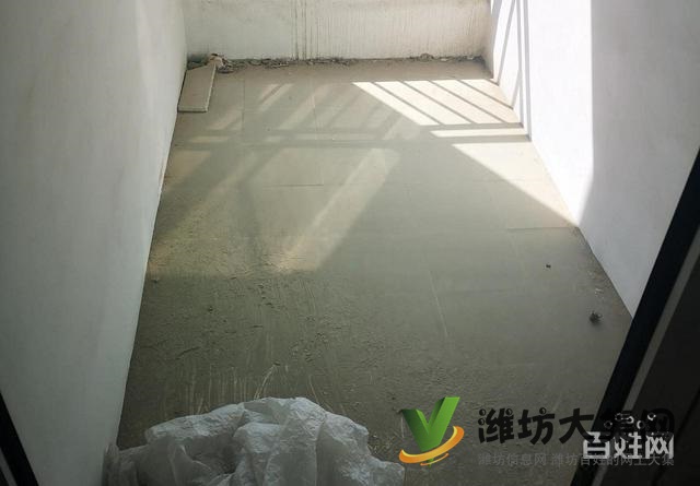 金馬公學楓丹壹號旁 浪琴灣129平 3室毛坯帶地下