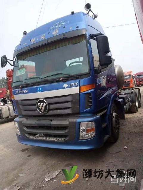 轉(zhuǎn)讓二手歐曼LNG牽引車 380馬力 國五  雙驅(qū)