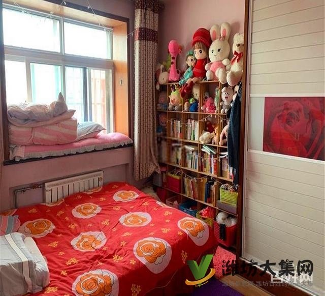 萬達(dá)近 114平方三友文錦苑精裝三室贈(zèng)送外置閣樓