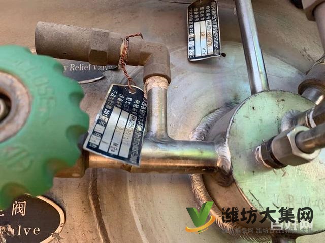 售國(guó)五400馬力二手德龍X3000牽引車(chē) 輕量化版