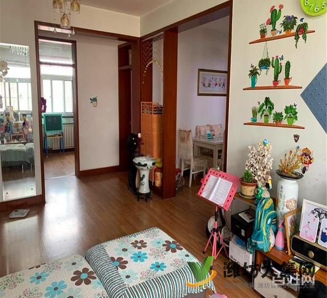 萬達(dá)近 114平方三友文錦苑精裝三室贈(zèng)送外置閣樓