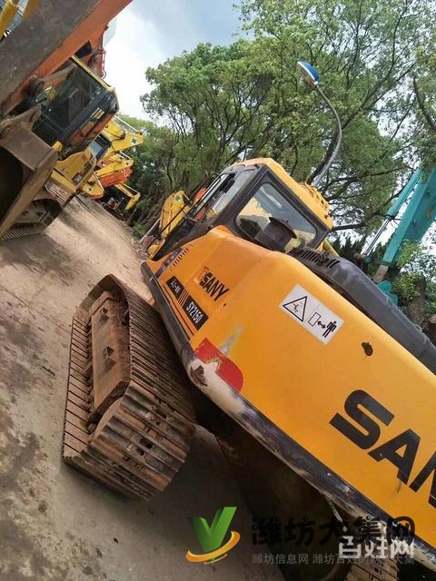三一215二手挖掘機原版車況性能強勁物美價廉