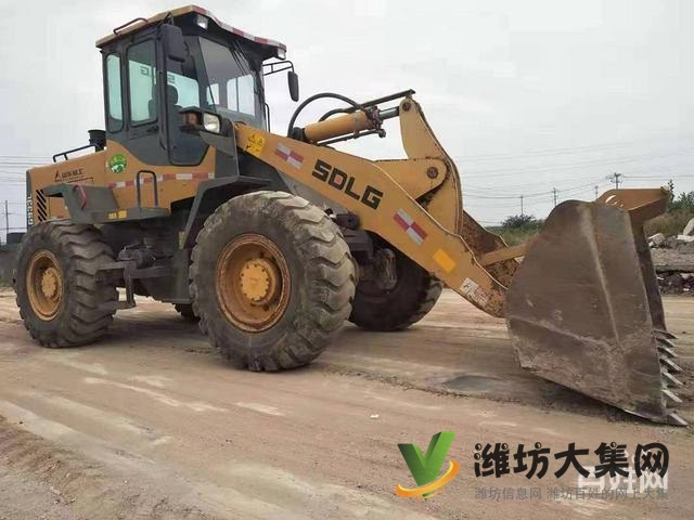 自家工廠急售臨工933L加長(zhǎng)臂裝載機(jī)兩臺(tái)