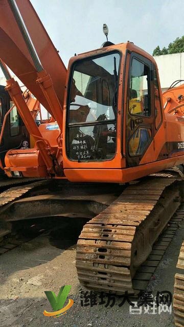 斗山220-7二手挖掘機動力強勁全國包送