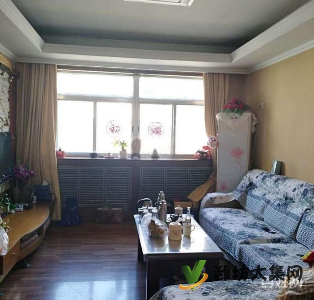 新華單位房交運小區(qū)五樓帶外置閣樓精裝三室朝陽即買即