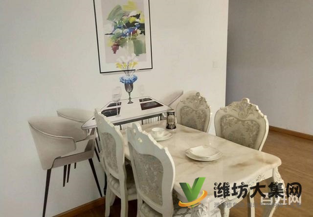 麗水芳洲 88平方 現(xiàn)房 精裝修 陽(yáng)光小三房 采光