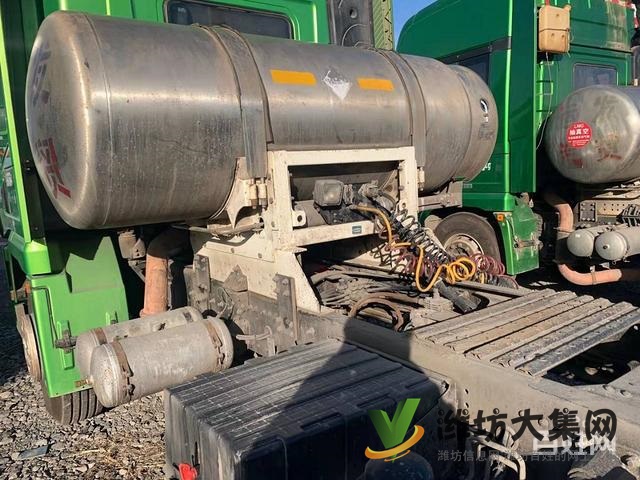 售國(guó)五400馬力二手德龍X3000牽引車(chē) 輕量化版