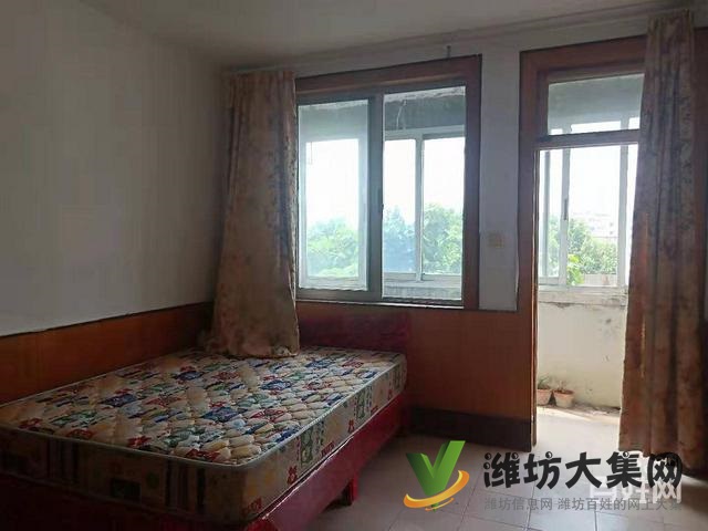 城北小學(xué)農(nóng)行家屬院 精裝修 兩室兩廳