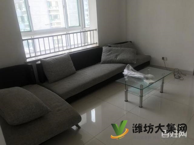 金都時代新城精裝三室緊鄰萬達(dá)生活方便直接拎包入住