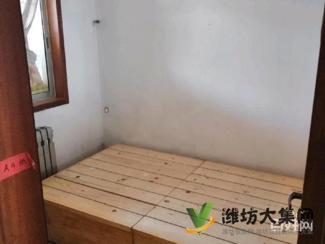 光明小區(qū) 南北通透出行方便 毛坯 采光好 無遮擋