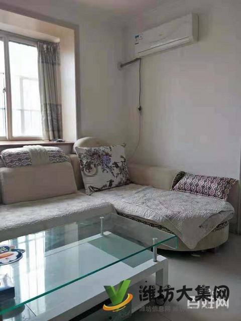 泰華附近東方明珠精裝3室?guī)准揖呒译姵鲎? border=