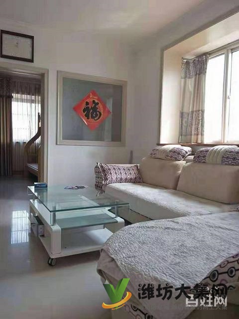 泰華附近東方明珠精裝3室?guī)准揖呒译姵鲎? border=