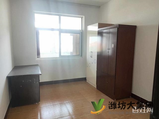 博海學校近體育場 舜和花園 精裝三室 家具家電齊