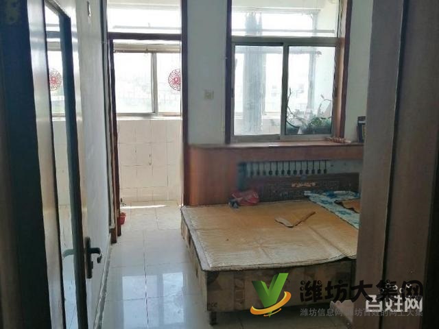 光明小區(qū) 南北通透出行方便 毛坯 采光好 無遮擋