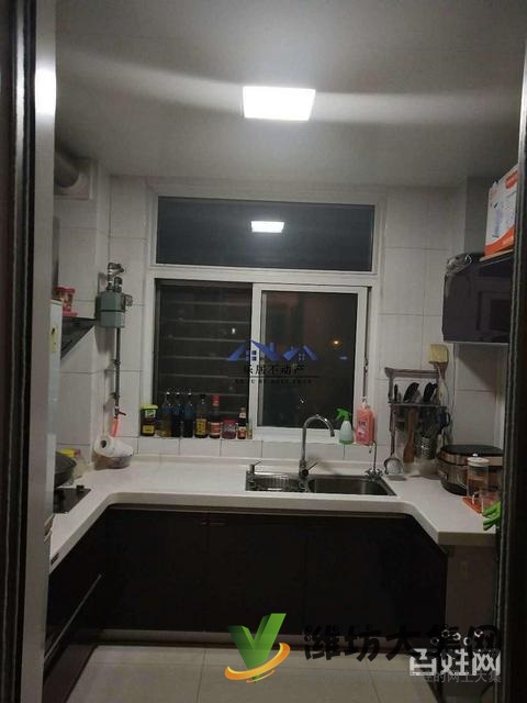 新興家園 精裝修南北通透 3室2廳帶車(chē)位82.8萬(wàn)