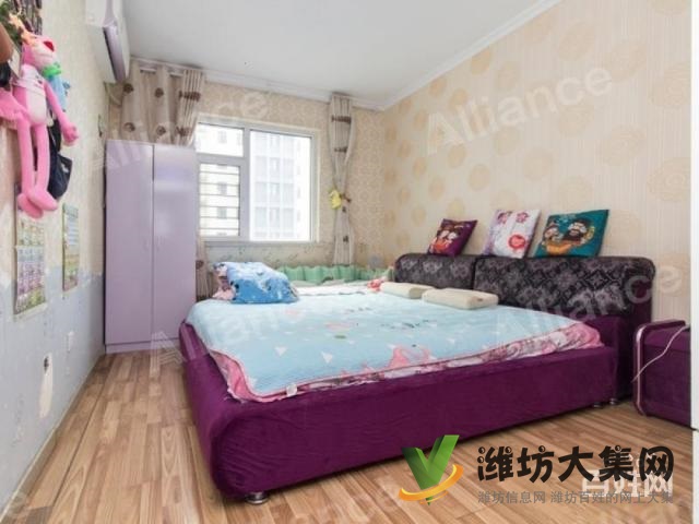 冠華小區(qū)精裝3房南北通透全配位置好實(shí)景拍攝急售