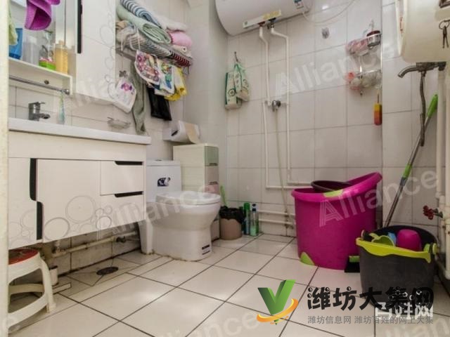 冠華小區(qū)精裝3房南北通透全配位置好實(shí)景拍攝急售