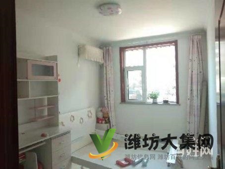 奎文實(shí)驗(yàn)近 100平方恒信南郡 多層一樓帶院 精裝 三室出稅