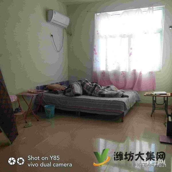 近雙語(yǔ) 大觀園小區(qū) 三室152平 采光好 急售