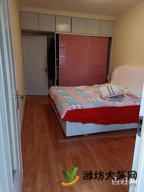 勝利街永安路小學近名都百盛園多層104平精裝3室7