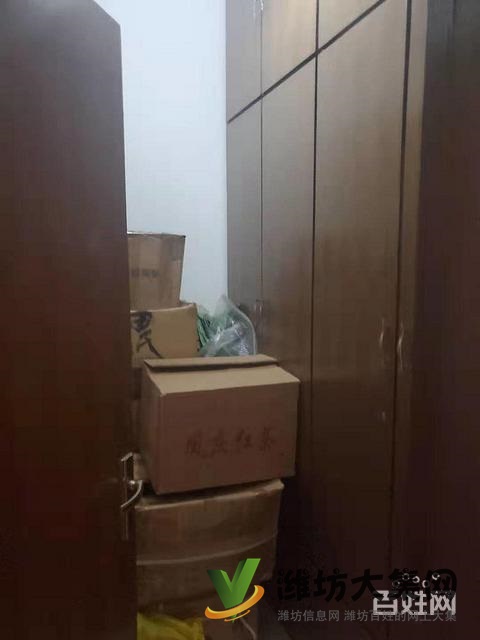 教師新村148平簡(jiǎn)裝帶車庫(kù)僅售69.8萬(wàn)