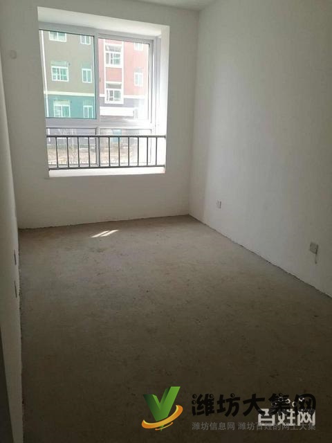 圣菲漫步 3室2 廳戶型方正大氣毛坯房