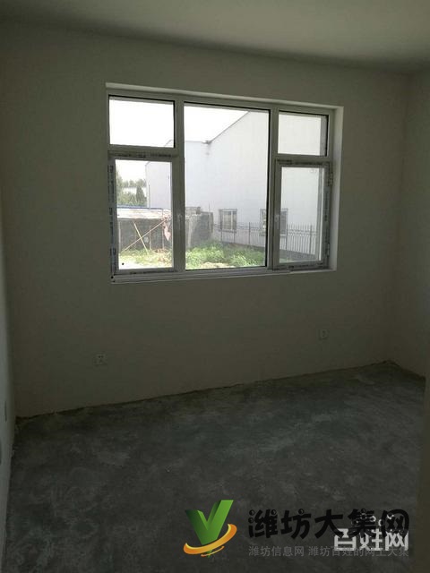 圣菲漫步 3室2 廳戶型方正大氣毛坯房