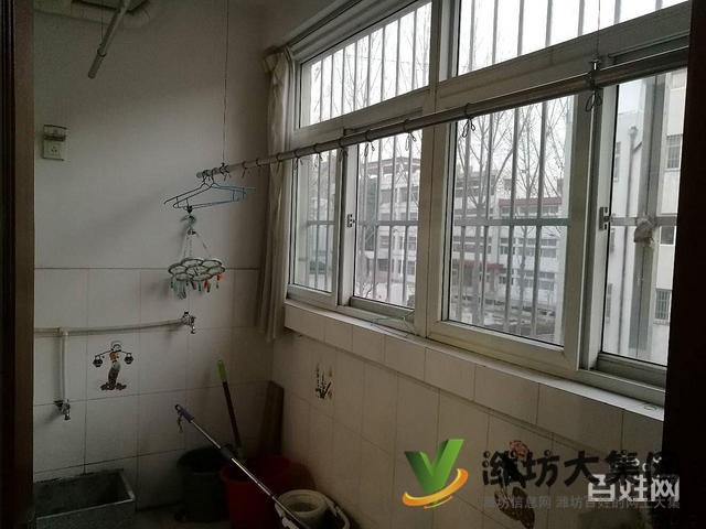 朐陽學(xué)校學(xué) 區(qū)房 翰林苑多層三樓獨棟精裝三室超大空