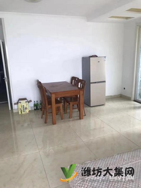 渤景灣3室2廳 精裝修配置齊全干凈衛(wèi)生拎包入住