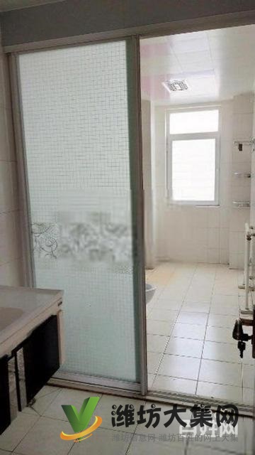 濰城區(qū)政府單位房一樓179平帶100平大院子毛坯3