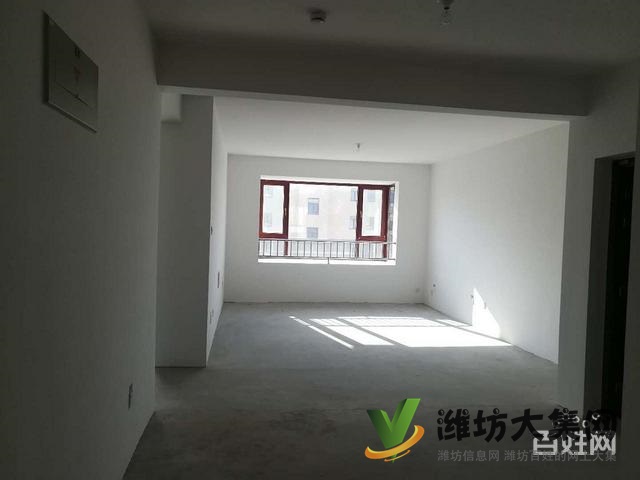 恒信華府 首付23萬 新房未住 121平三室H戶