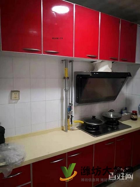 中百大廈對面新天地購物城100平米南北通透精裝修家