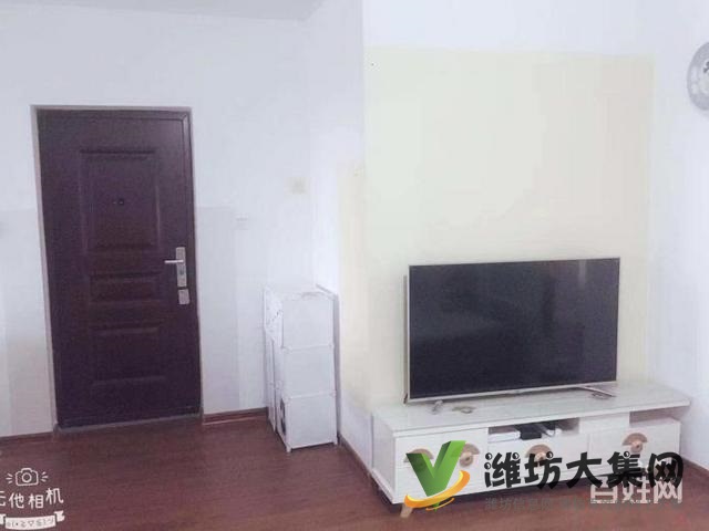 萬達(dá) 泰華近2室2廳精裝修 供暖 全套家具家電 拎包入住