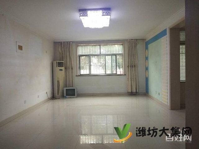 一樓新佳樂(lè)家附近 海龍學(xué)校 面積大帶大車庫(kù) 采光