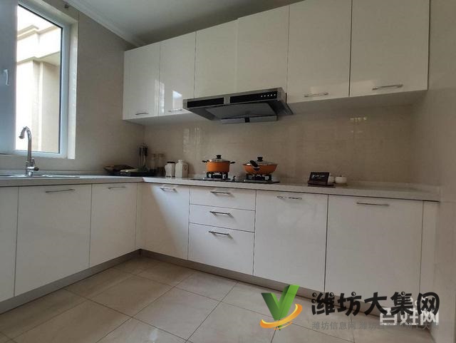 低首付 紫金公館 電梯洋房 132平大三室 南北通