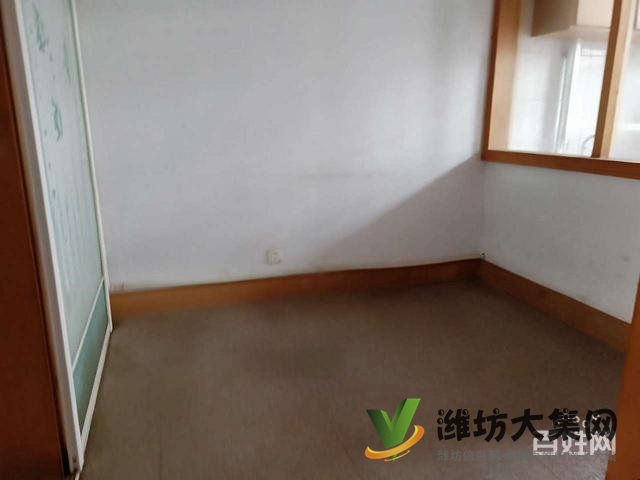 泰華中百蘇寧市立醫(yī)院 福壽街 和平路近多層一樓100平大頂