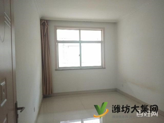 一樓新佳樂(lè)家附近 海龍學(xué)校 面積大帶大車庫(kù) 采光