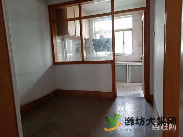 泰華中百蘇寧市立醫(yī)院 福壽街 和平路近多層一樓100平大頂