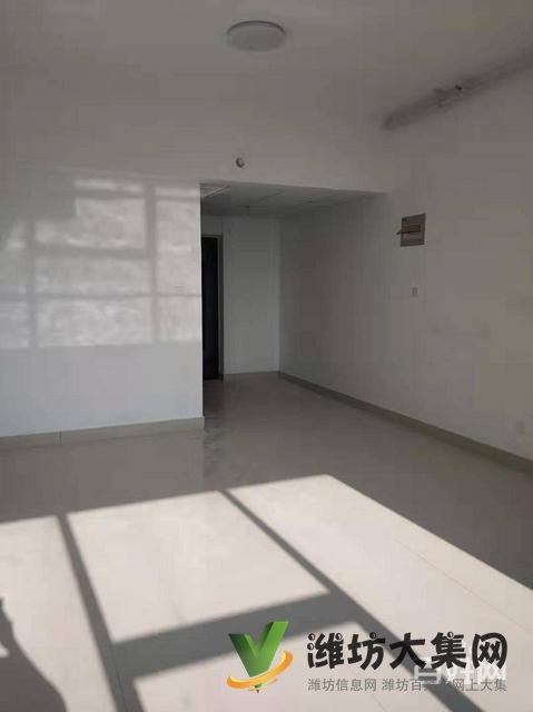 (快租免費(fèi)尋址)新華路佳樂家對(duì)面寫字樓出租