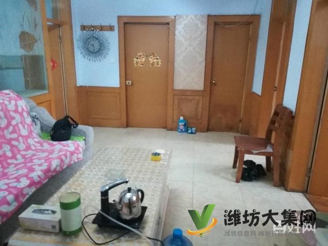 32萬購教師公寓，二樓三室朝陽，領(lǐng)包入住