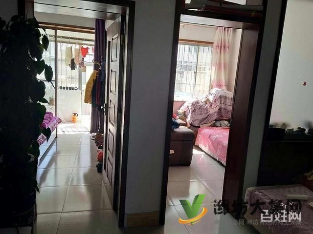 奎文區(qū)泰華北 萬達近福壽街一樓帶院89平3室 精裝