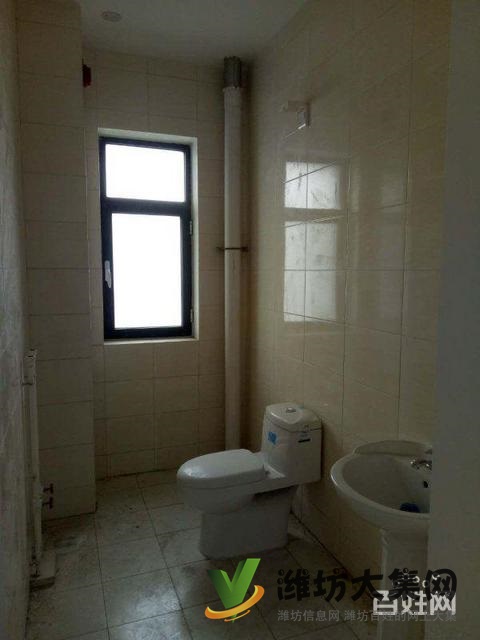 奧體八九近渤景灣大三室兩廳，毛坯新房117平婚房急