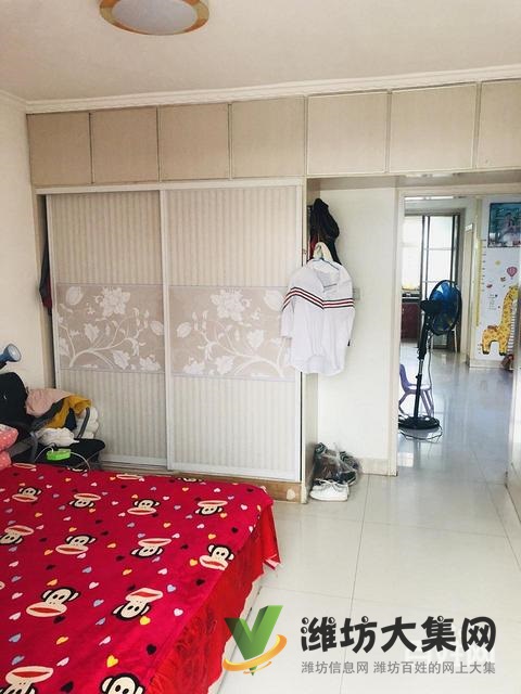 天熙苑  40萬！三室精裝 mai一層song一層